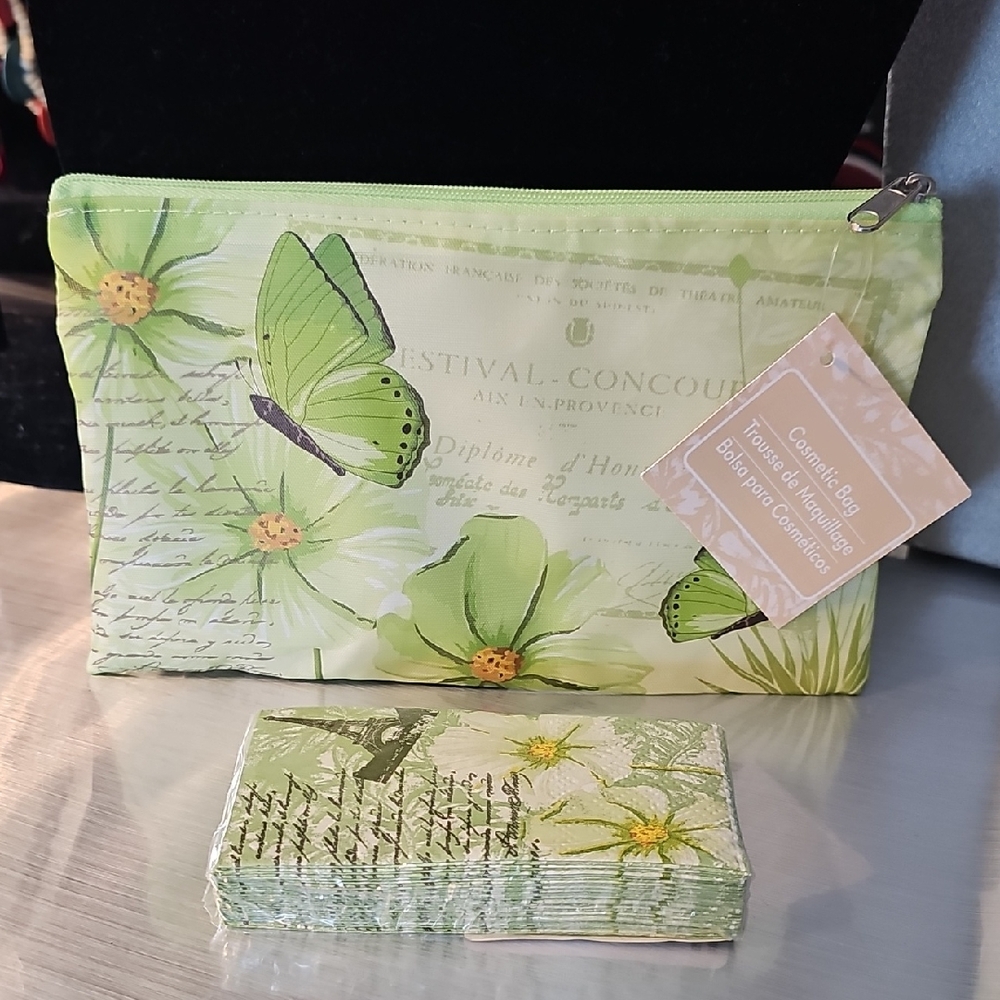 Michaels Green and Cream Floral Spa Pouch With Matching Facial Tissues
